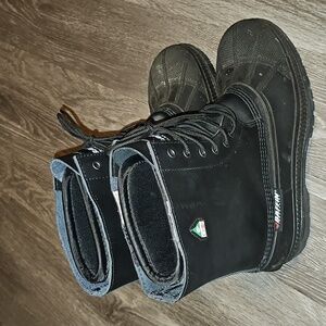 Baffin Steal Toed Boots Sz 11, Like New Condition!! Black
